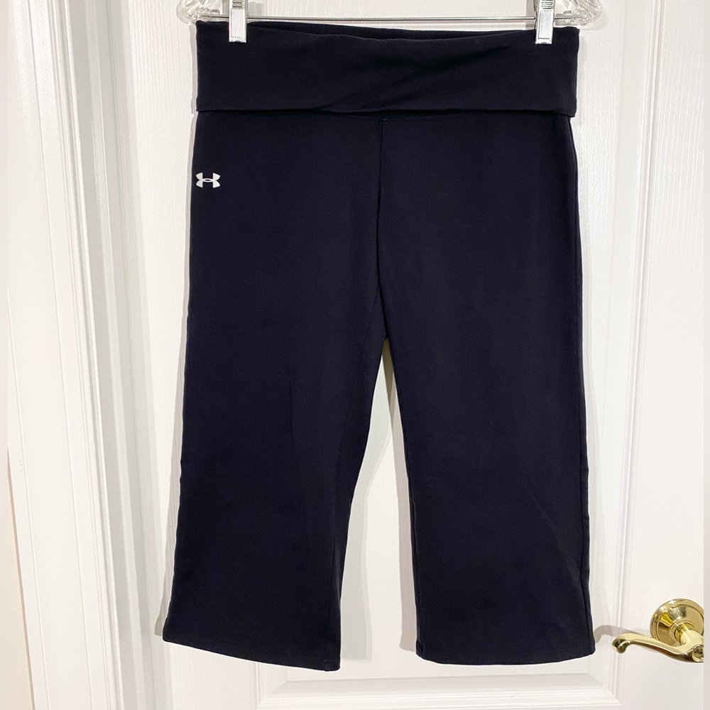 Under Armour Foldover Waist Yoga Capri Pants Black Medium